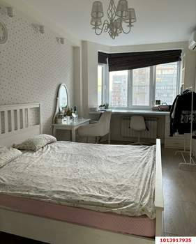 2-к квартира, вторичка, 73м2, 9/17 этаж