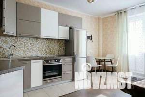 2-к квартира, вторичка, 56м2, 3/3 этаж