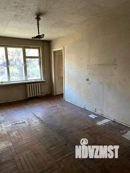 2-к квартира, вторичка, 40м2, 1/5 этаж