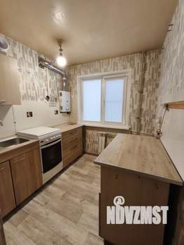 4-к квартира, вторичка, 62м2, 3/5 этаж