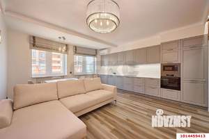 2-к квартира, вторичка, 84м2, 13/17 этаж