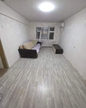 2-к квартира, вторичка, 41м2, 1/5 этаж