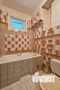 2-к квартира, вторичка, 42м2, 2/2 этаж