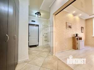 2-к квартира, вторичка, 56м2, 1/9 этаж