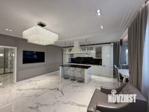 4-к квартира, вторичка, 175м2, 18/24 этаж
