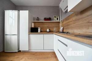 2-к квартира, вторичка, 57м2, 9/10 этаж