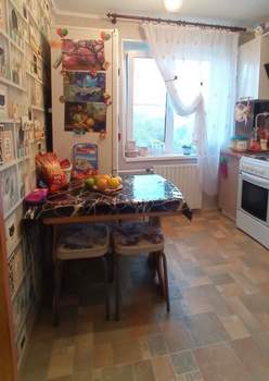 3-к квартира, вторичка, 58м2, 3/5 этаж