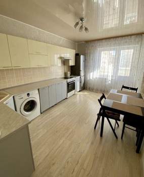 2-к квартира, вторичка, 67м2, 7/16 этаж