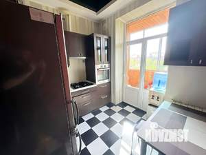 2-к квартира, вторичка, 54м2, 4/4 этаж
