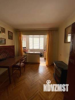 3-к квартира, вторичка, 60м2, 2/5 этаж