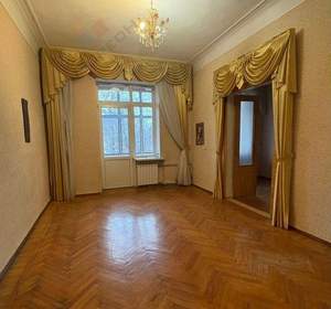 3-к квартира, вторичка, 85м2, 2/4 этаж