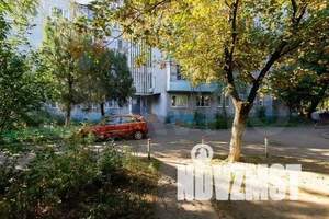 Студия квартира, вторичка, 68м2, 1/9 этаж