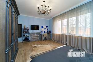 3-к квартира, вторичка, 182м2, 1/6 этаж