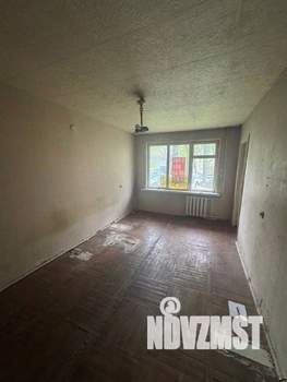 2-к квартира, вторичка, 40м2, 1/5 этаж