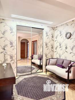 4-к квартира, вторичка, 200м2, 7/10 этаж