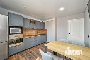 2-к квартира, вторичка, 60м2, 9/16 этаж