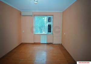 4-к квартира, вторичка, 110м2, 3/12 этаж