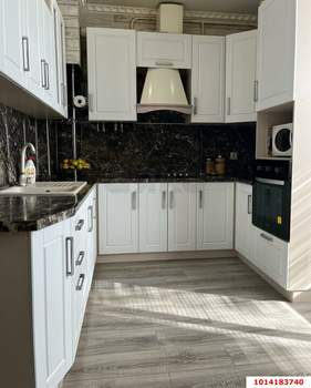 3-к квартира, вторичка, 91м2, 1/3 этаж