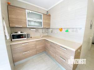 2-к квартира, вторичка, 57м2, 1/8 этаж