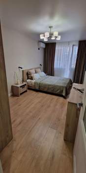 3-к квартира, вторичка, 130м2, 2/17 этаж
