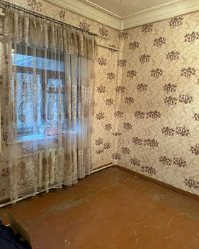 2-к квартира, вторичка, 60м2, 1/1 этаж