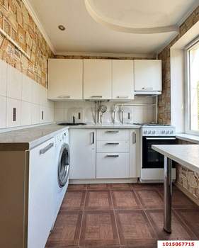 3-к квартира, вторичка, 63м2, 2/5 этаж