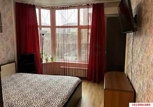 2-к квартира, вторичка, 64м2, 1/6 этаж