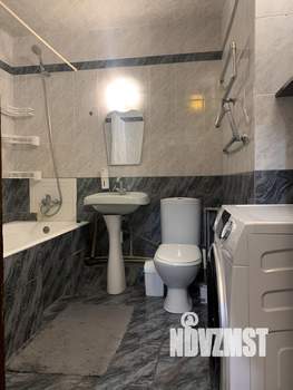 2-к квартира, вторичка, 53м2, 9/9 этаж