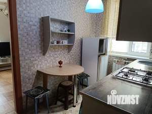 2-к квартира, вторичка, 47м2, 1/2 этаж