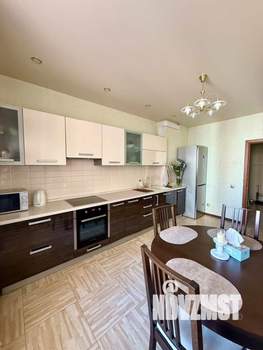 2-к квартира, вторичка, 65м2, 9/17 этаж