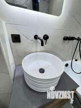 2-к квартира, вторичка, 58м2, 9/16 этаж