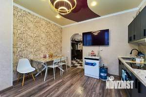 3-к квартира, вторичка, 65м2, 4/6 этаж