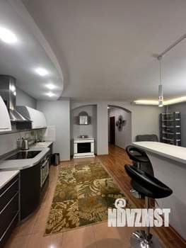3-к квартира, вторичка, 76м2, 8/9 этаж