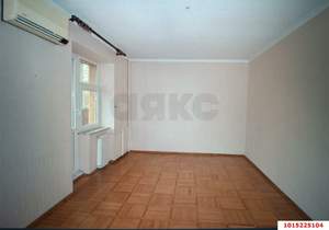 4-к квартира, вторичка, 110м2, 3/12 этаж