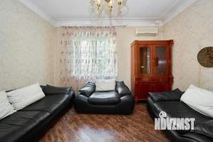 3-к квартира, вторичка, 100м2, 1/3 этаж