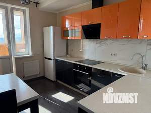 1-к квартира, вторичка, 40м2, 14/25 этаж