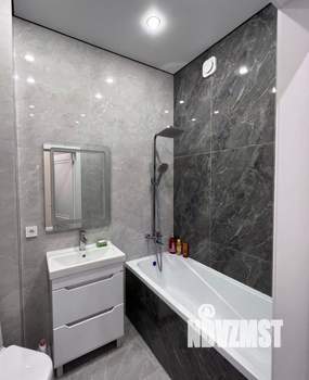 2-к квартира, вторичка, 56м2, 9/18 этаж