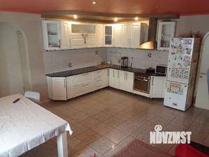 3-к квартира, вторичка, 124м2, 3/4 этаж