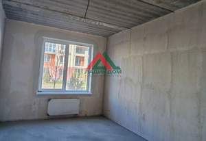 3-к квартира, вторичка, 92м2, 1/3 этаж