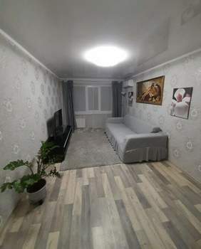 3-к квартира, вторичка, 58м2, 3/5 этаж