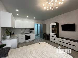 Студия квартира, вторичка, 30м2, 13/19 этаж