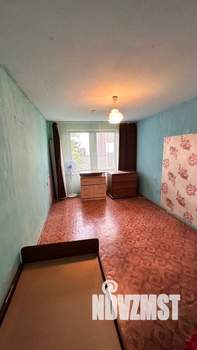 2-к квартира, вторичка, 47м2, 1/5 этаж