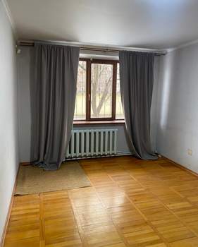 2-к квартира, вторичка, 50м2, 1/10 этаж