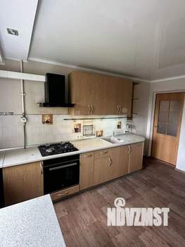 4-к квартира, вторичка, 101м2, 2/5 этаж