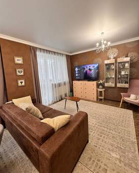 2-к квартира, вторичка, 106м2, 1/16 этаж