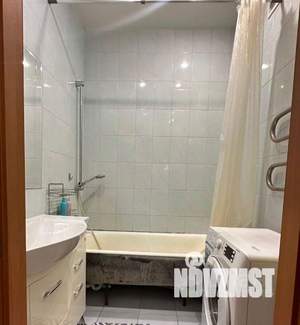 2-к квартира, вторичка, 62м2, 9/16 этаж