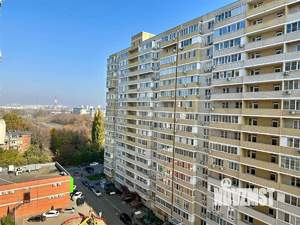 1-к квартира, вторичка, 40м2, 11/17 этаж