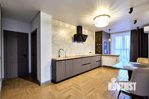 2-к квартира, вторичка, 60м2, 7/25 этаж
