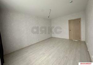 3-к квартира, вторичка, 100м2, 5/16 этаж