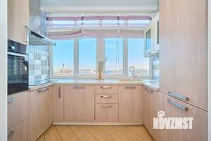 2-к квартира, вторичка, 76м2, 14/20 этаж